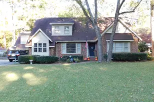 510 S Wilkinson Dr, Laurinburg, NC 28352 - Photo 1
