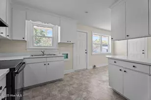 612 Gray St, Elm City, NC 27822 - Photo 16