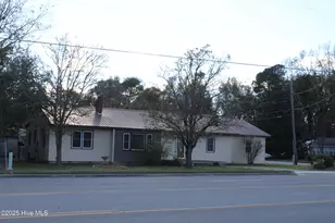 513 W Main St, Beulaville, NC 28518 - Photo 20