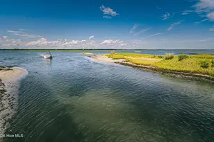 3904 Emerald Dr, Emerald Isle, NC 28594 - Photo 28