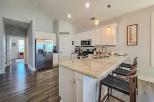 127 S Boca Bay Ln, Surf City, NC 28445 - Photo 4