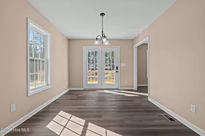 217 Beech Street, Hamlet, NC 28345 - Photo 6