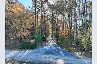 177 Cross Country Lane, Southern Pines, NC 28387 - Photo 2