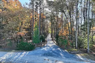 177 Cross Country Ln, Southern Pines, NC 28387 - Photo 2