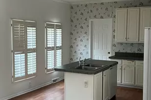 2917 Laurel Ridge Ln, Kinston, NC 28504 - Photo 6