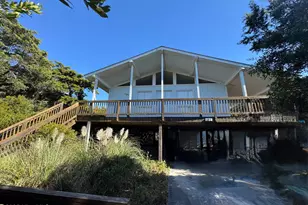 102 Lawrence St, Emerald Isle, NC 28594 - Photo 1