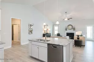 265 Nellie Ln, Swansboro, NC 28584 - Photo 10
