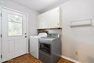 303 Live Oak St, Emerald Isle, NC 28594 - Photo 52