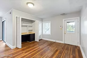 303 Live Oak St, Emerald Isle, NC 28594 - Photo 12