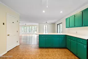 303 Live Oak St, Emerald Isle, NC 28594 - Photo 20