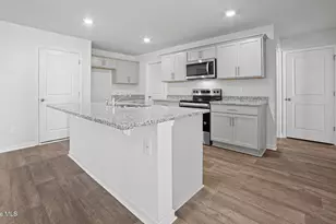 242 Bay Laurel Dr, Sanford, NC 27332 - Photo 8