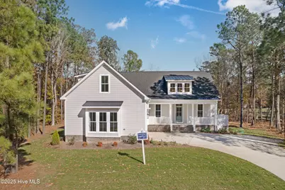 172 Roanoke Drive, Hertford, NC 27944 - Photo 1