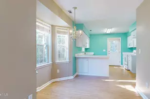 212 Forest Park Dr, New Bern, NC 28562 - Photo 6