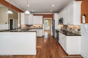 1048 Augusta Ln, Greenville, NC 27858 - Photo 18