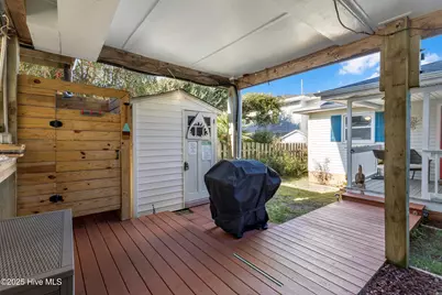 415 N Shore Drive, Surf City, NC 28445 - Photo 30