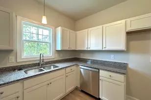 107 Crab Claw Spit Ln, Jacksonville, NC 28546 - Photo 14