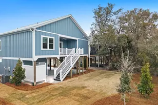 204 NE 33rd St, Oak Island, NC 28465 - Photo 46