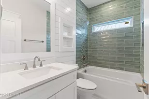 204 NE 33rd St, Oak Island, NC 28465 - Photo 32