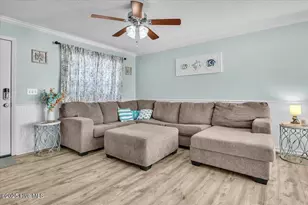 135 NE 36th St, Oak Island, NC 28465 - Photo 10
