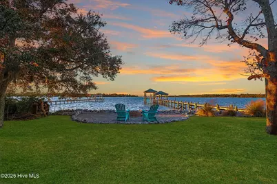 221 Creek Road, Beaufort, NC 28516 - Photo 14