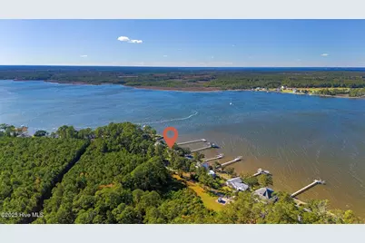 221 Creek Road, Beaufort, NC 28516 - Photo 18