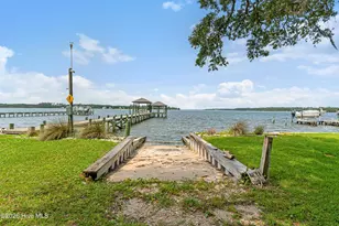 221 Creek Rd, Beaufort, NC 28516 - Photo 46