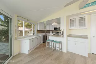 221 Creek Rd, Beaufort, NC 28516 - Photo 12