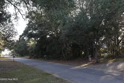 111 SE 78th Street, Oak Island, NC 28465 - Photo 6