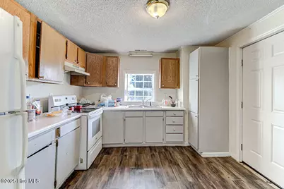 817 S 11th Street, Wilmington, NC 28401 - Photo 4