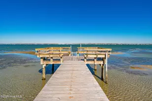 102 Chestnut Ct, Pine Knoll Shores, NC 28512 - Photo 30