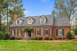 1000 S Howard Cir, Tarboro, NC 27886 - Photo 2