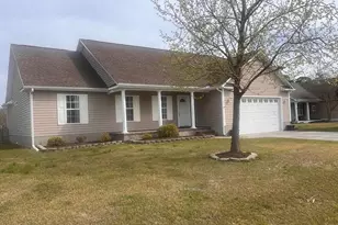 902 Eastman Creek Dr, Beaufort, NC 28516 - Photo 2