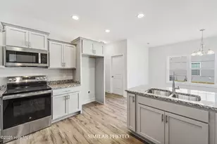 626 Indigo Johnston Dr, Jacksonville, NC 28546 - Photo 8