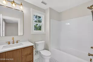 703 N 11th St, Wilmington, NC 28401 - Photo 26