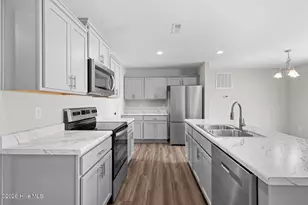 405 Reno Pl, Jacksonville, NC 28540 - Photo 10