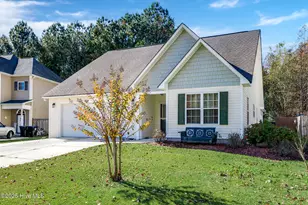 1004 Bally Bunion Lane, Burgaw, NC 28425 - Photo 2