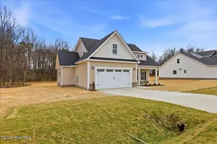 408 Creeks Edge Dr, Pikeville, NC 27863 - Photo 8