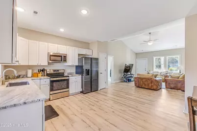 286 Elm Street, Southport, NC 28461 - Photo 16