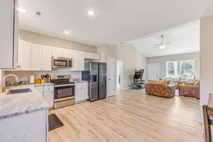 286 Elm St, Southport, NC 28461 - Photo 16