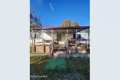 723 W Broad Street, Beulaville, NC 28518 - Photo 8