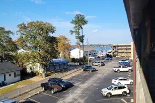 313 Lake Place Condo Dr, Elizabethtown, NC 28337 - Photo 4