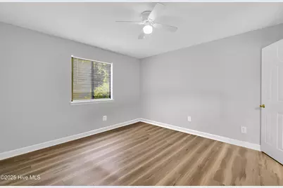 522 S Kerr Avenue #Apt 77, Wilmington, NC 28403 - Photo 6