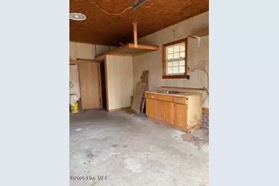 1729 Holly Ridge Road, Kinston, NC 28504 - Photo 22
