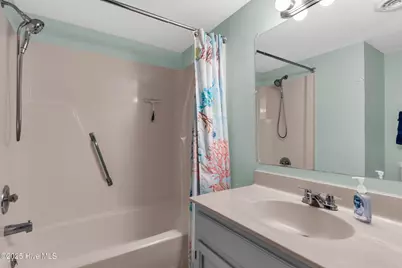 200 Lake Park Boulevard S #8a, Carolina Beach, NC 28428 - Photo 20
