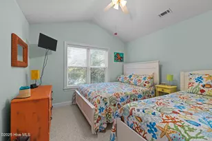 313 Loblolly St, Emerald Isle, NC 28594 - Photo 24