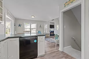 313 Loblolly St, Emerald Isle, NC 28594 - Photo 16