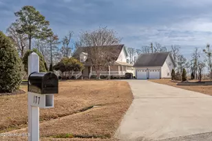 177 Middleton Dr, Hertford, NC 27944 - Photo 1