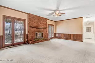 702 Hillcrest Dr, Mount Olive, NC 28365 - Photo 10