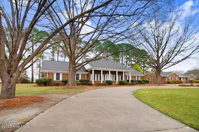 702 Hillcrest Drive, Mount Olive, NC 28365 - Photo 30
