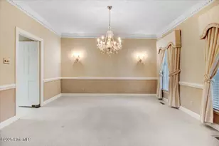 702 Hillcrest Dr, Mount Olive, NC 28365 - Photo 6